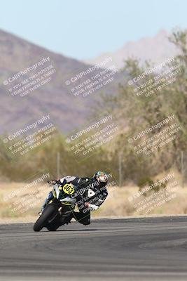 media/Nov-02-2025-CVMA (Sun) [[337aff29ab]]/Race 11-Amateur Supersport Open/